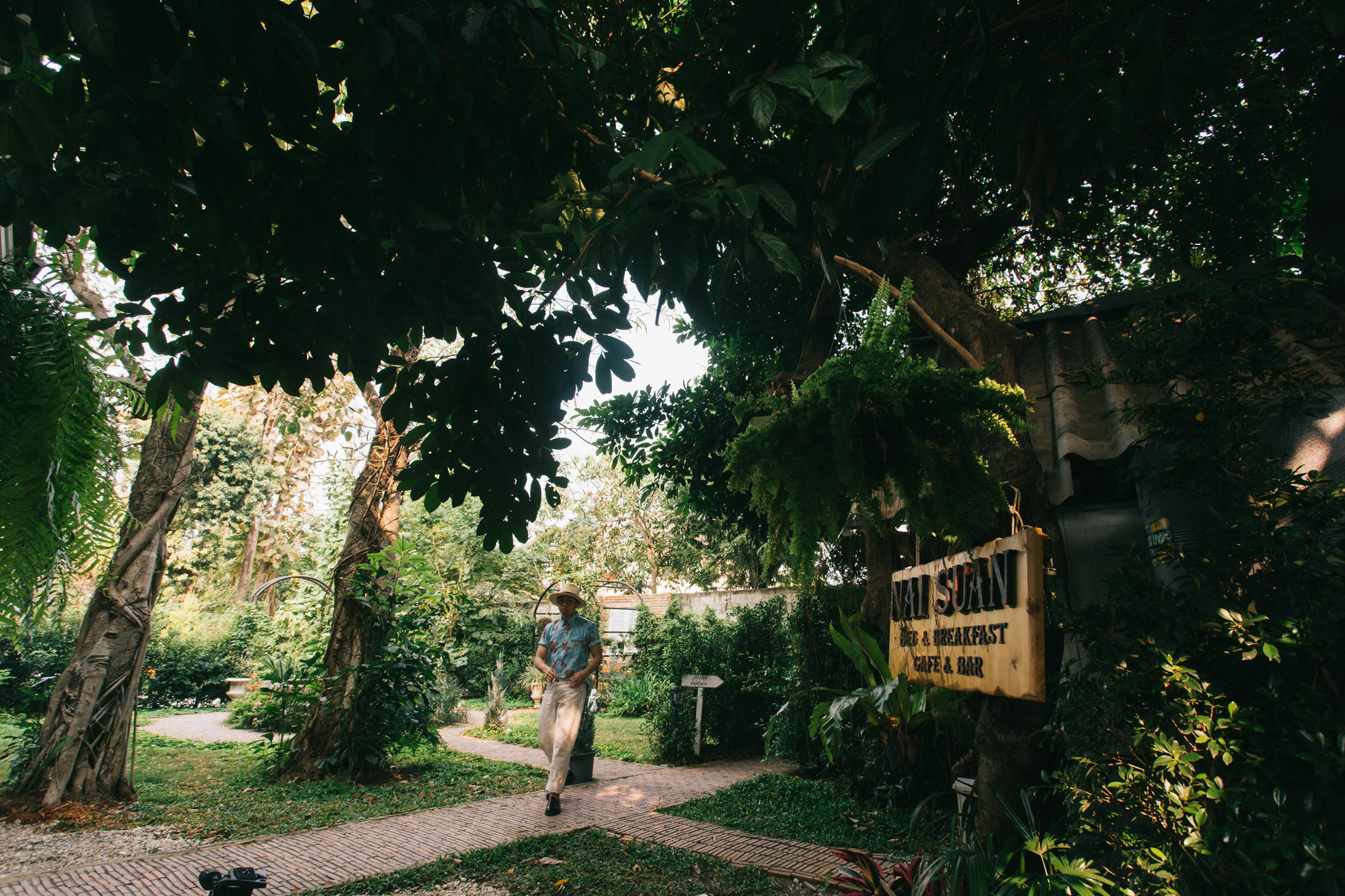 Nai Suan Bed And Breakfast Чианграй Экстерьер фото